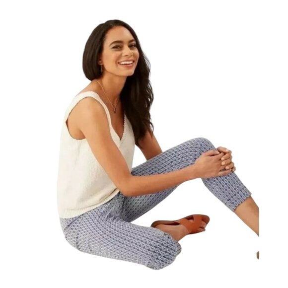 Tommy Bahama Pants - TOMMY BAHAMA Boracay Geo In A Bottle Pants, Blue White Cotton Straight Crop, 6